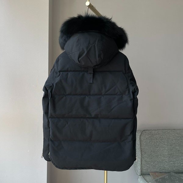 ムースナックルズ 3Q JACKET ダウンジャケット 偽物 mob48130